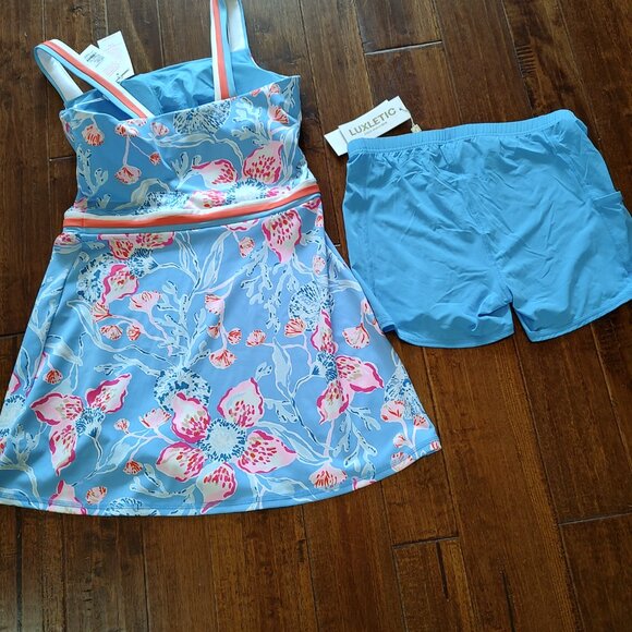 Lilly Pulitzer Bahamian Rhapsody dress with shorts size small - Picture 3 of 3